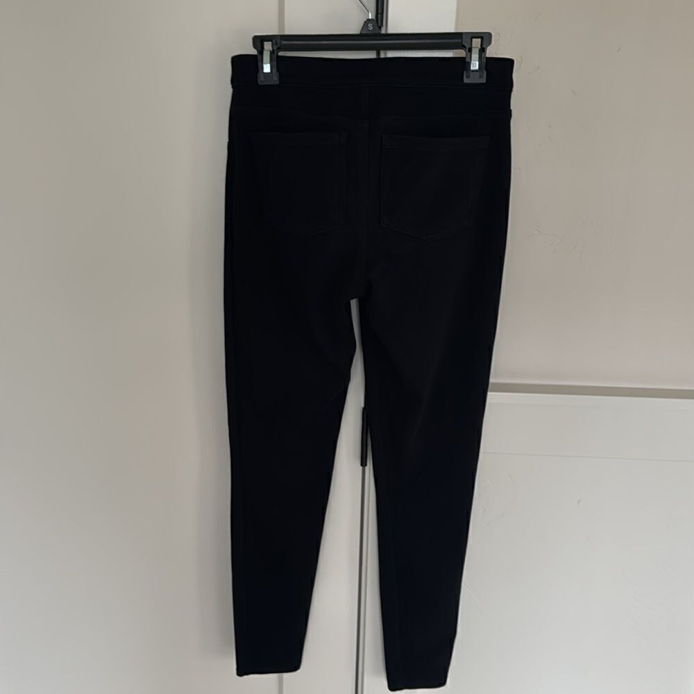 SPANX Jean-ish Pull On Ankle Leggings Black Denim Comfortable Women's Size M EUC - Picture 2 of 14